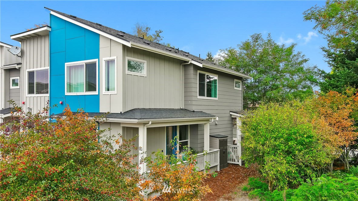 802 SW 96th Pl Seattle WA 98106