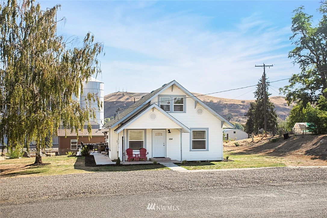 104 W First St Prescott WA 99348