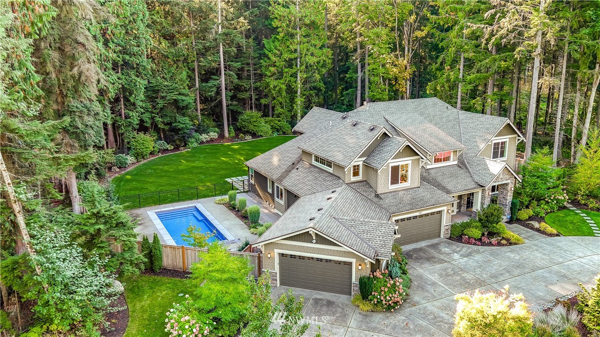 9429 255th Ave NE Unit  Redmond WA 98053