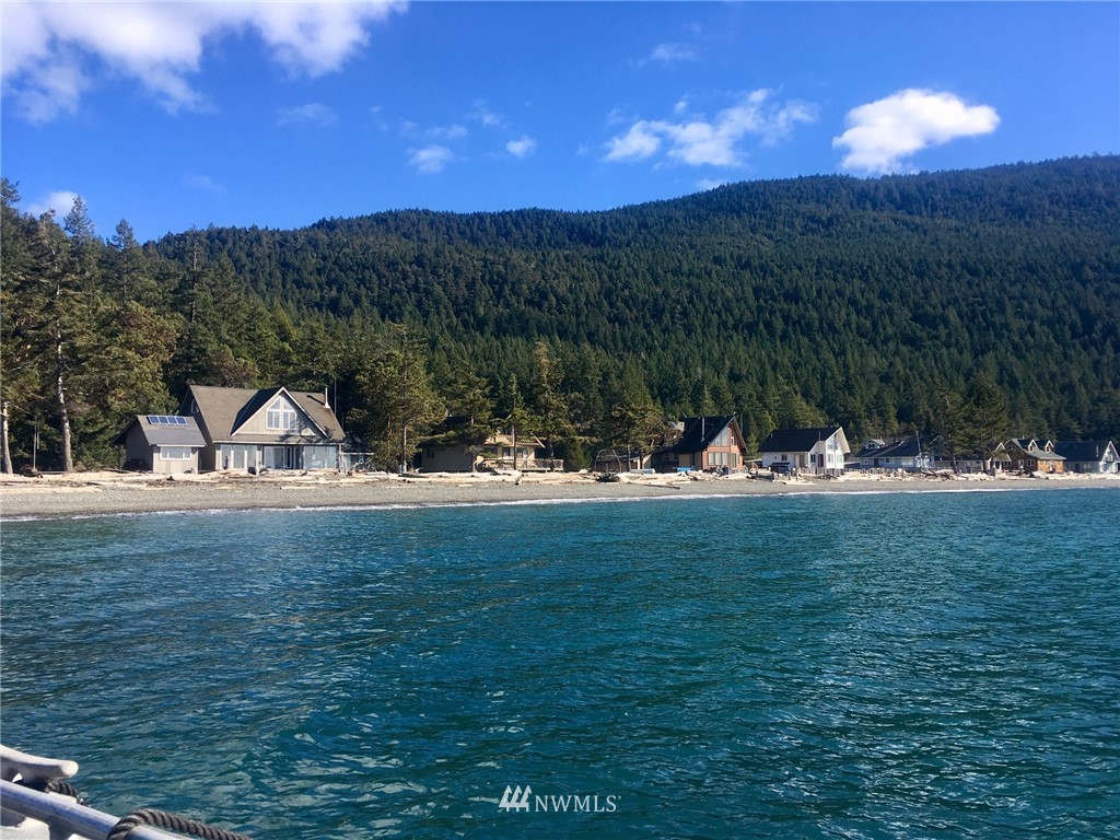 19 Madrona Estates Unit  Cypress Island WA 98221