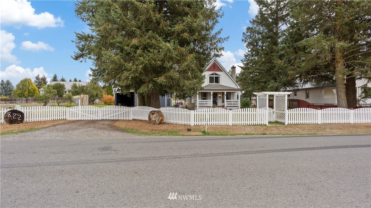 822 N North Ave N Deer Park WA 99006