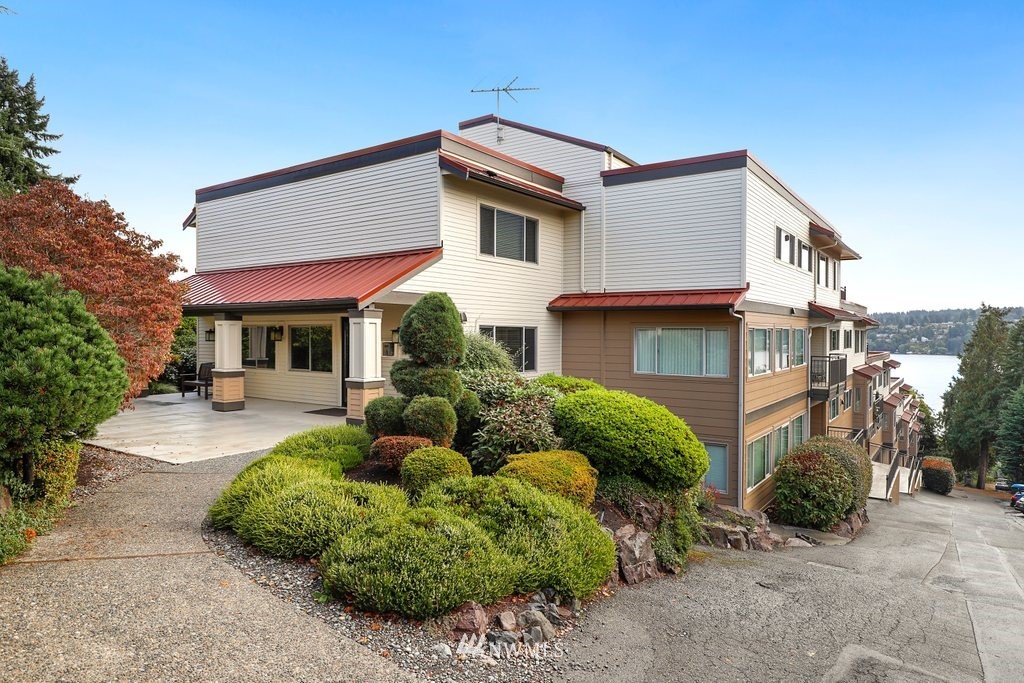 3820 NE 155th Pl Unit A402 Unit A402 Lake Forest Park WA 98155