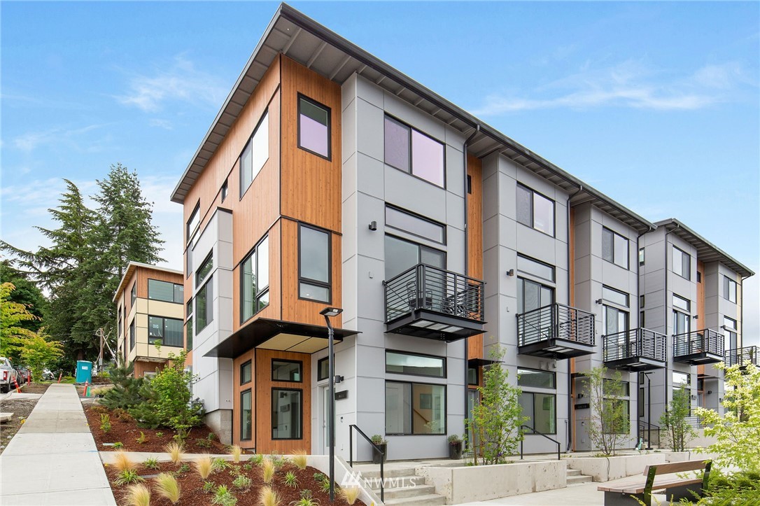 8611 39th Ave S Unit 37 Unit 37 Seattle WA 98118