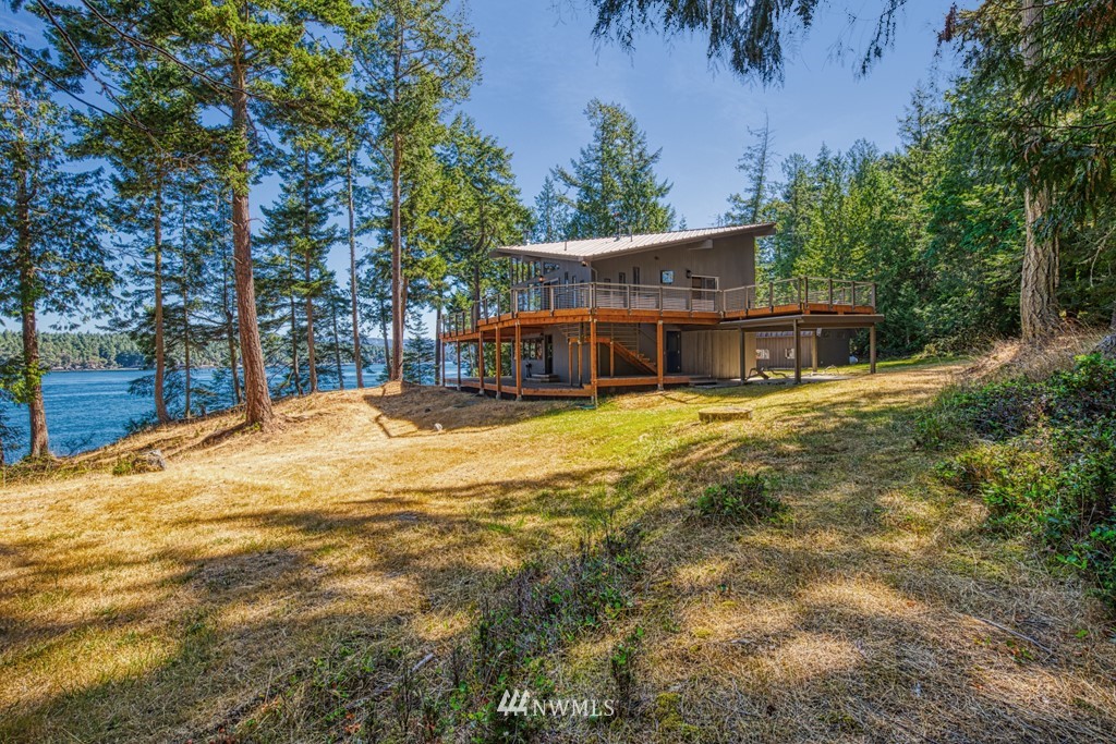 207 Old Midden Ln Shaw Island WA 98286