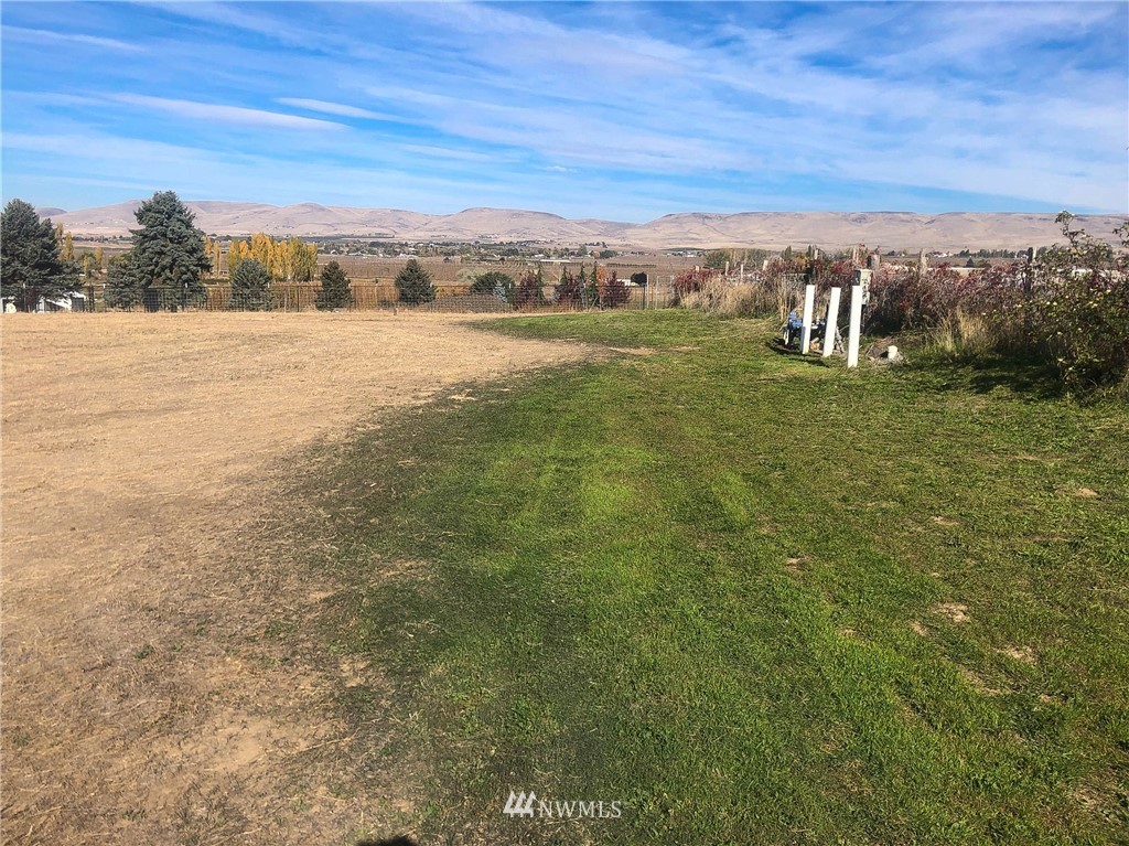0 NKA Holy Rosary Rd Moxee WA 98936
