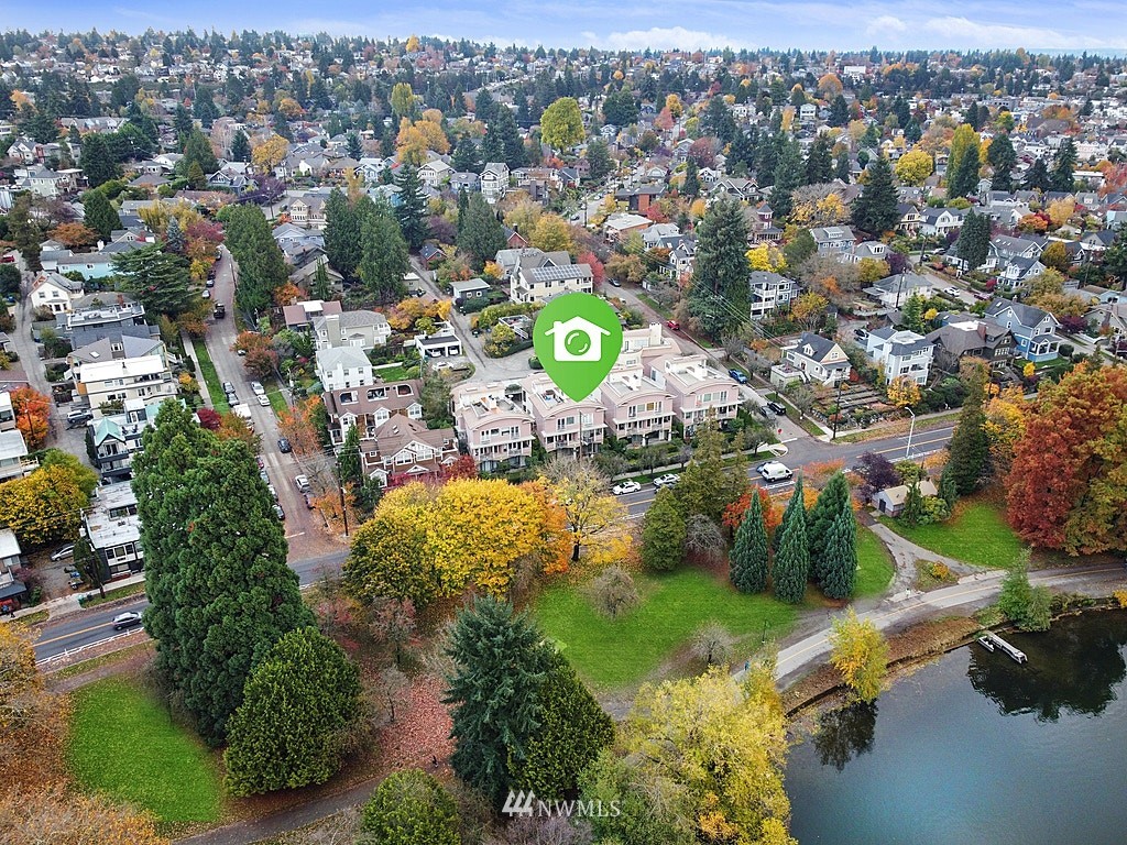 7700 E Green Lake Dr N Unit B-2 Unit B-2 Seattle WA 98103