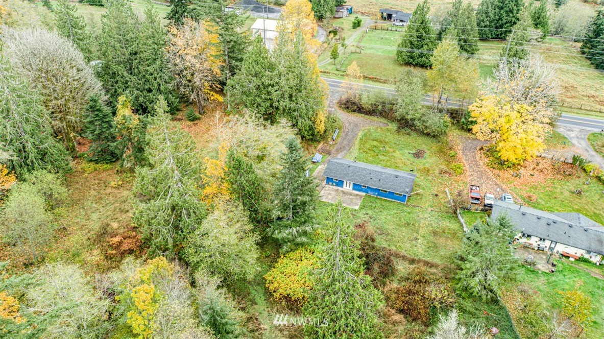 51233 Hwy 112 Joyce WA 98363