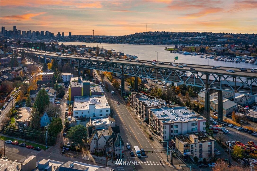 3217 Eastlake Ave E Unit 204 Unit 204 Seattle WA 98102