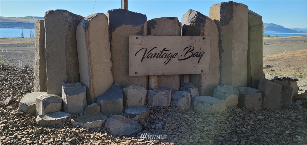 561 BridgeView Dr Unit 3 Unit 3 Vantage WA 98950