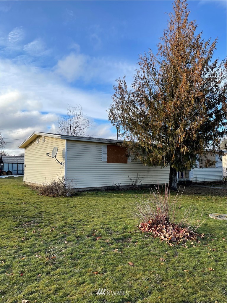 124 S Stanley St Medical Lake WA 99022