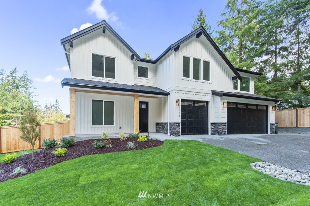 5615 39th St Ct NW Unit  Gig Harbor WA 98335