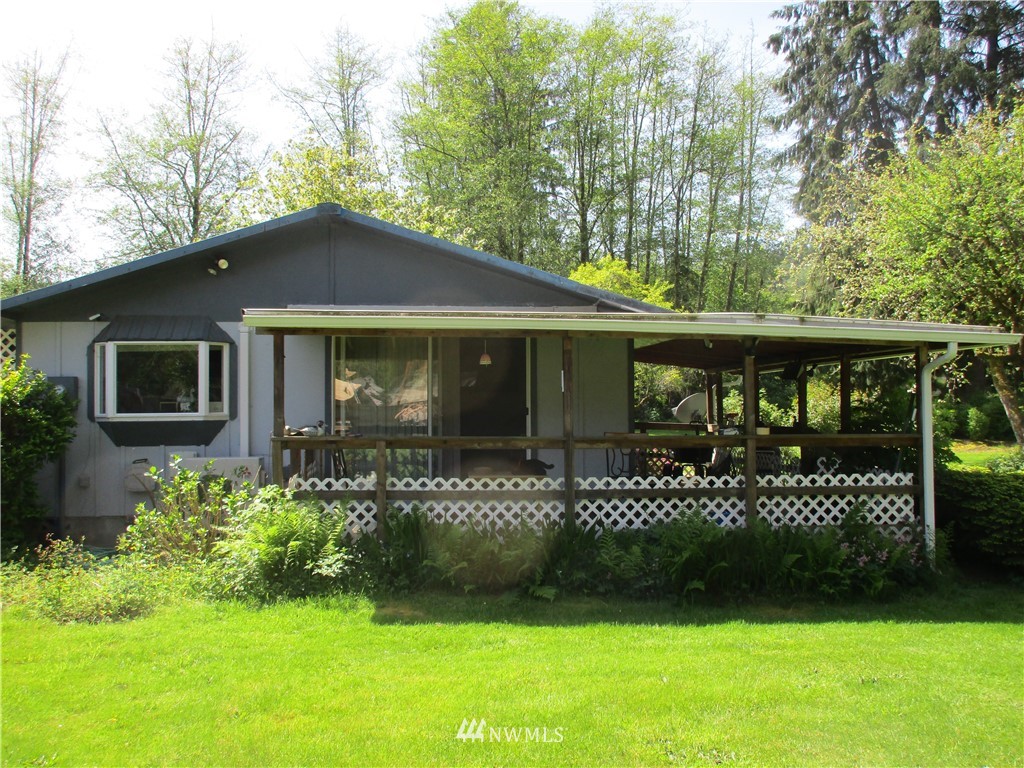 235 Altoona-Pillar Rock Rd Rosburg WA 98643
