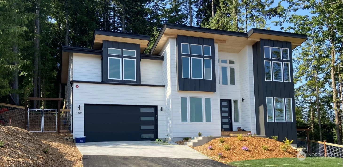 1101 40th St Unit  Bellingham WA 98229