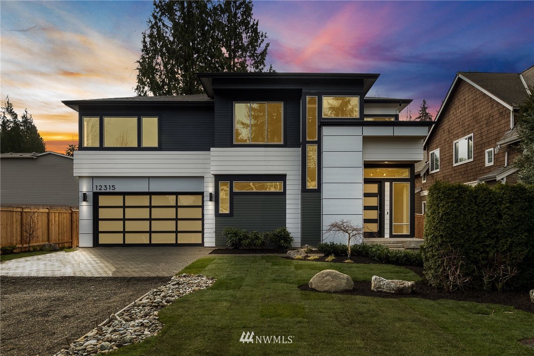 12315 NE 73rd Pl Unit  Kirkland WA 98033