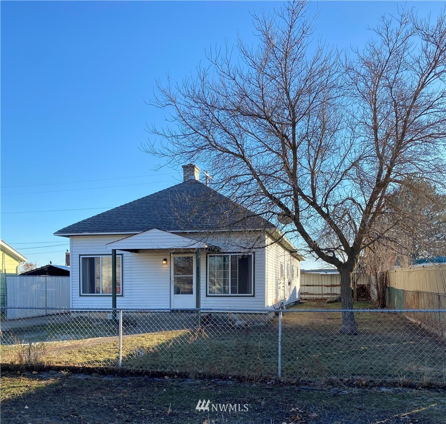 405 W 5th St Sprague WA 99032