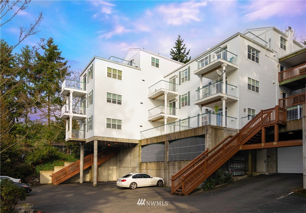 3990 129th Pl SE Unit C-103 Unit C-103 Bellevue WA 98006