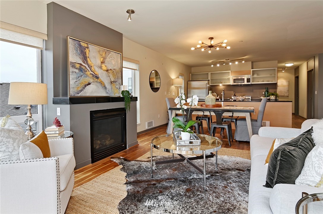 4217 Fremont Ave N Unit 5 Unit 5 Seattle WA 98103