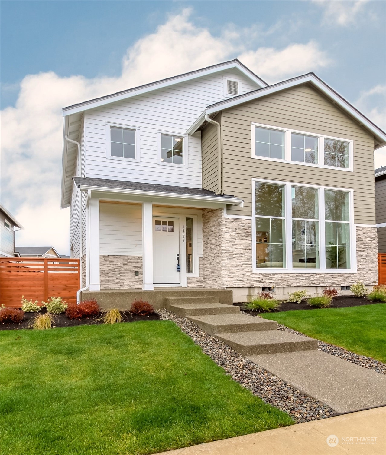 15073 Tyee Dr E Unit  Bonney Lake WA 98391