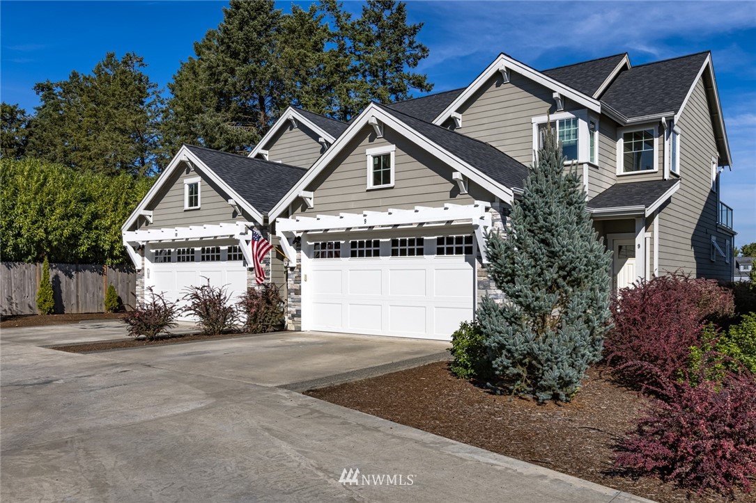 2200 Greenview Cir Unit 9 Unit 9 Lynden WA 98264