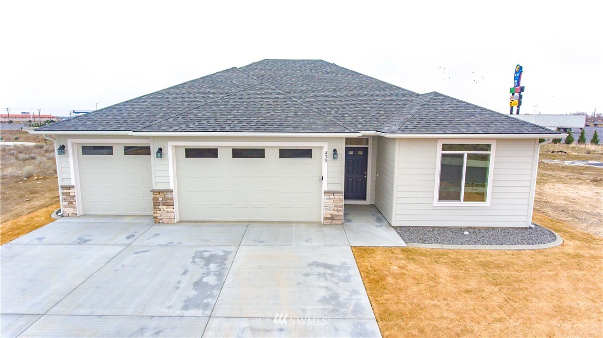 435 S Birch St Unit  Moses Lake WA 98837