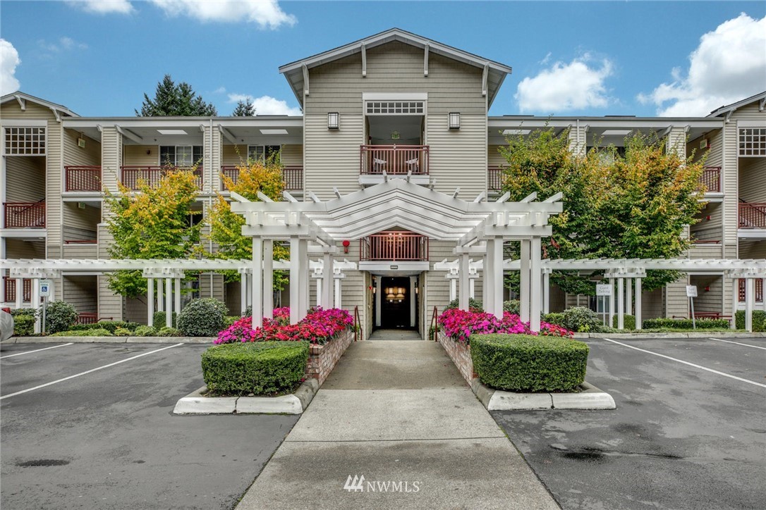 1709 134th Ave SE Unit 5 Unit 5 Bellevue WA 98005