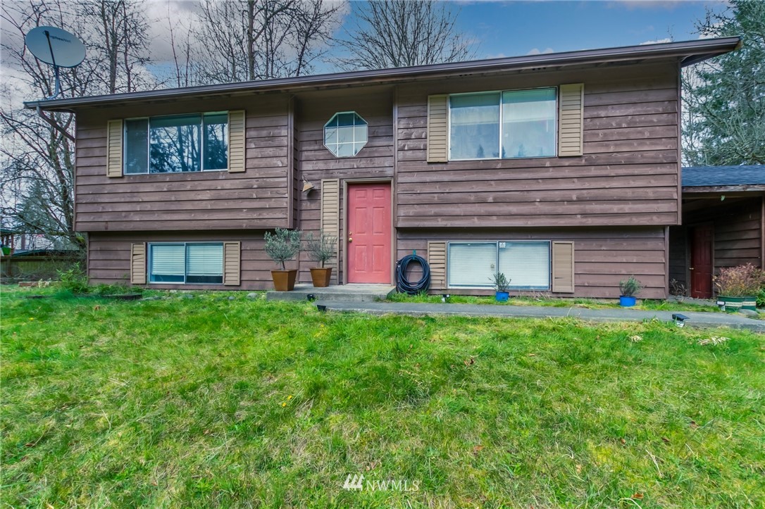 9317 S 359th St S McKenna WA 98558