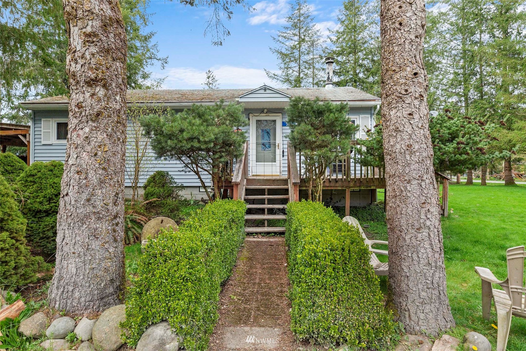 521 Noble Ave Hamilton WA 98255