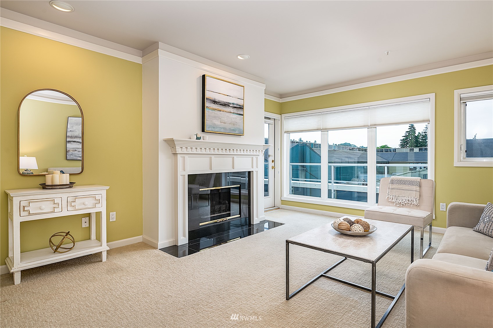 3300 Meridian Ave N Unit 313 Unit 313 Seattle WA 98103