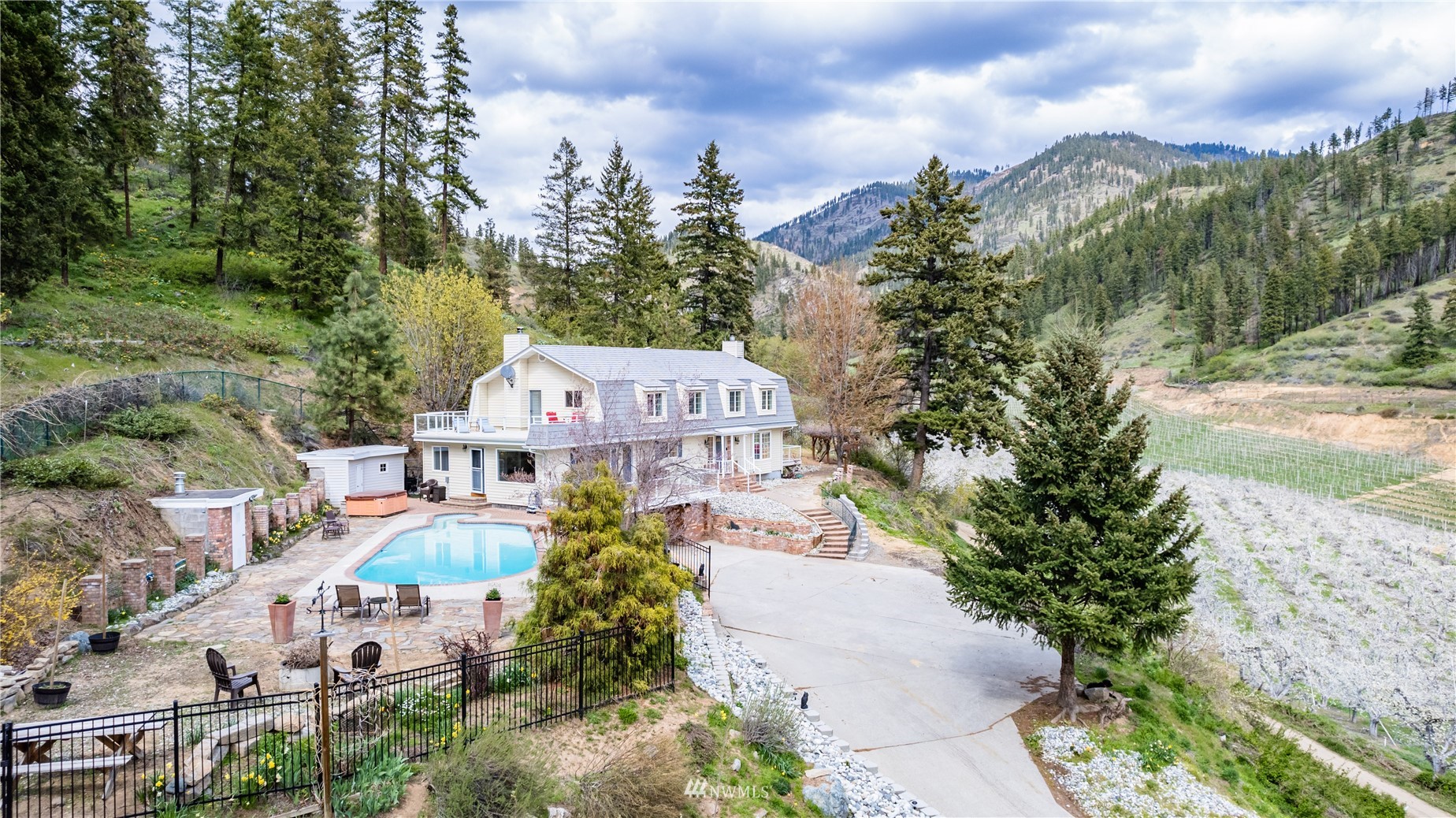 8340 WILLIAMS CANYON Rd Unit  Dryden WA 98821