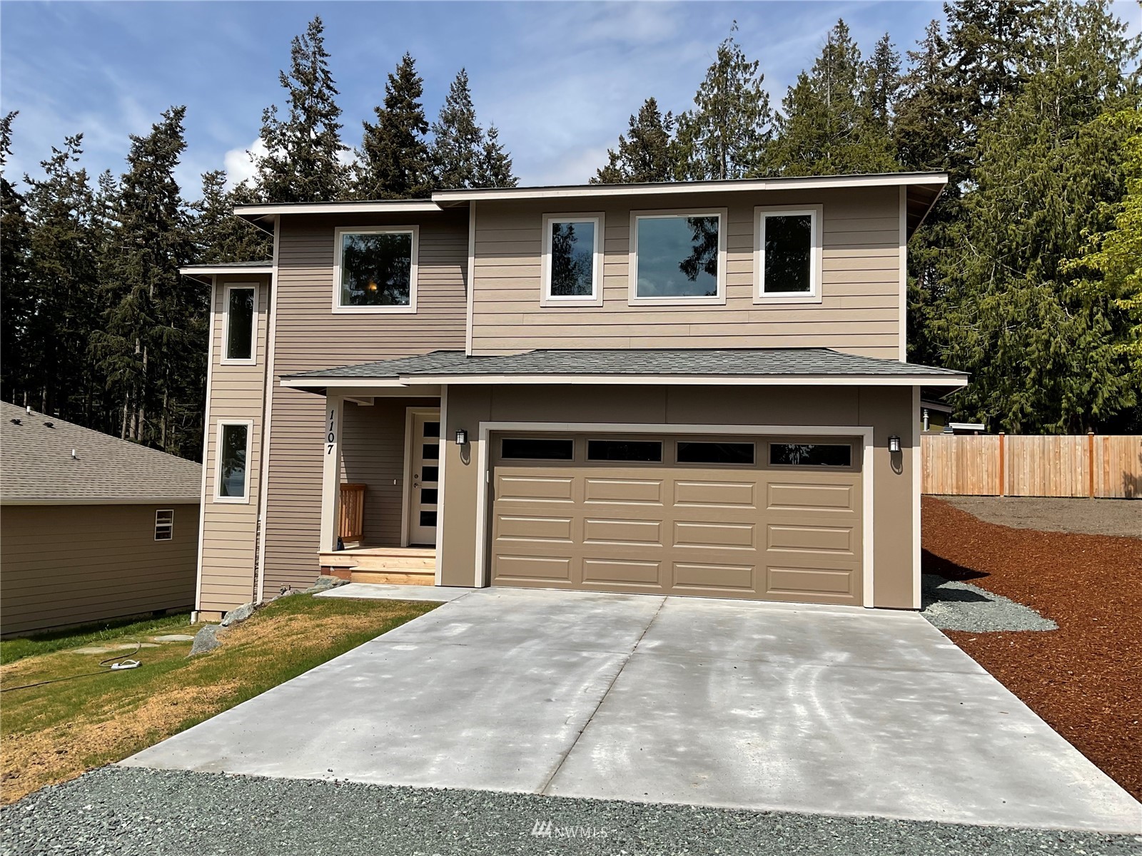 1107 Halsey Dr Unit  Coupeville WA 98239