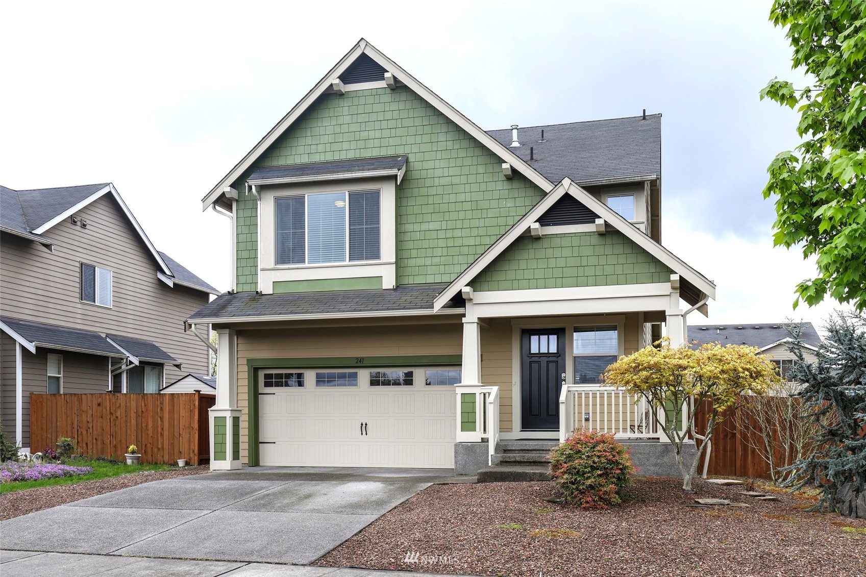 241 Coyote Dr Pacific WA 98047