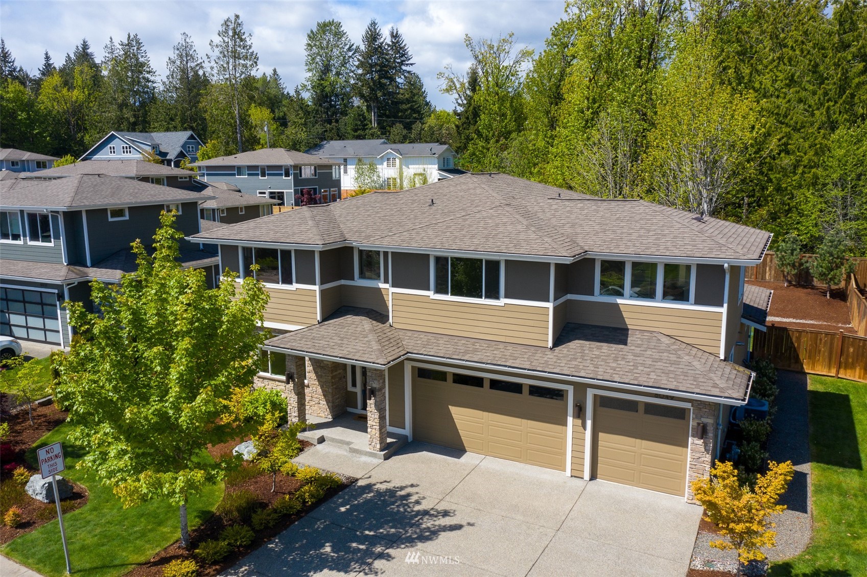 8049 E Commons Ct Port Orchard WA 98366
