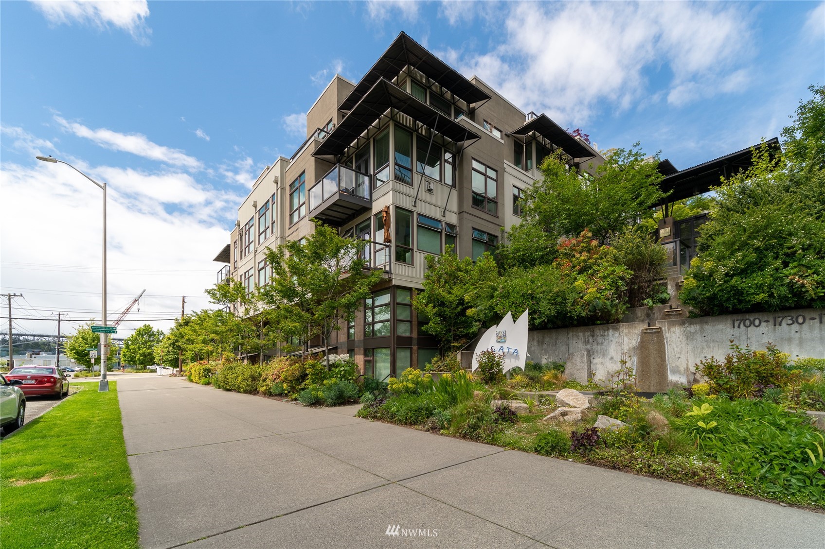 1760 N Northlake Way Unit 528 Unit 528 Seattle WA 98103