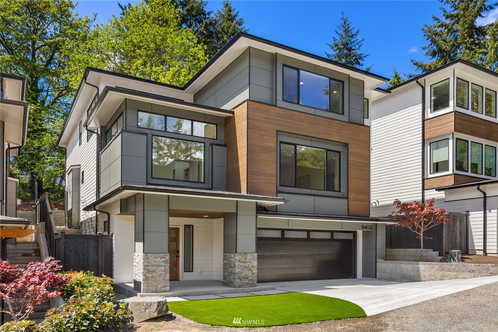 11403 115th Ave NE Unit  Kirkland WA 98033