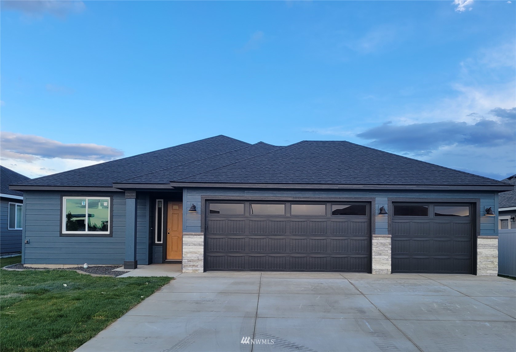 422 Birch St Unit  Moses Lake WA 98837