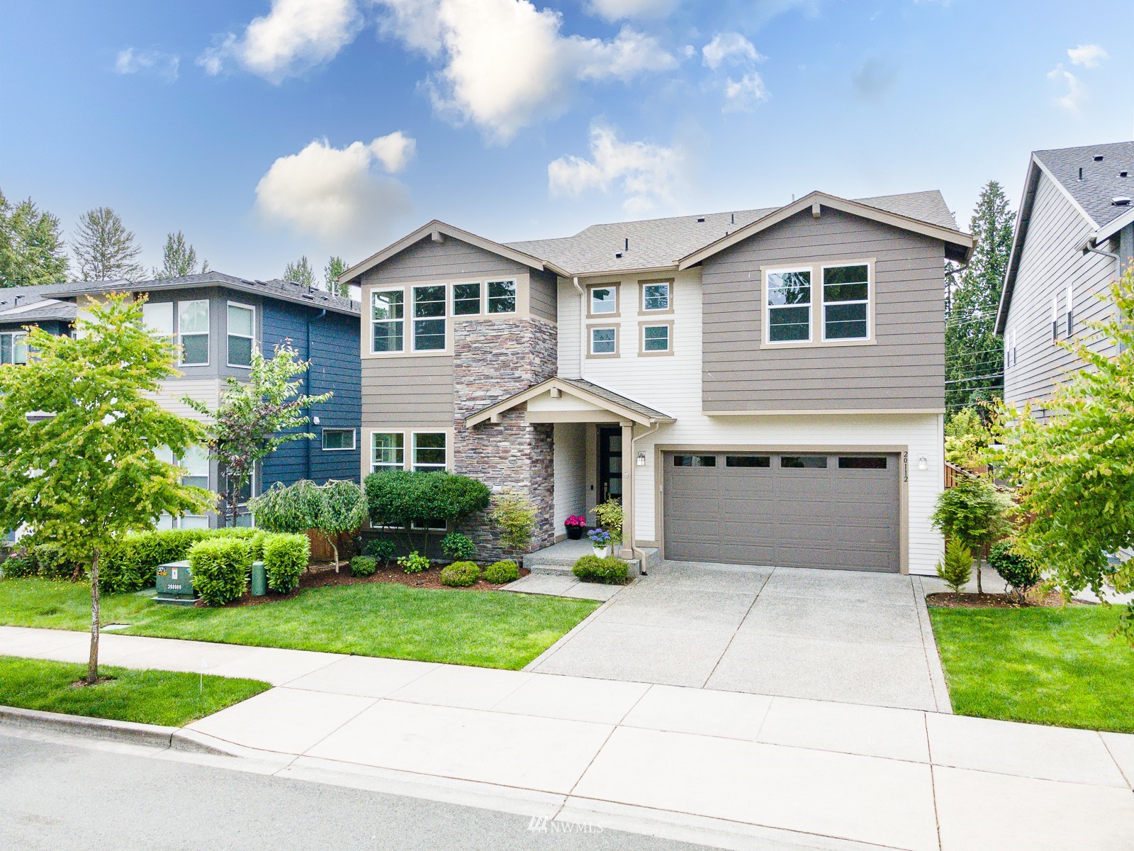 20112 6th Dr SE Unit  Bothell WA 98012