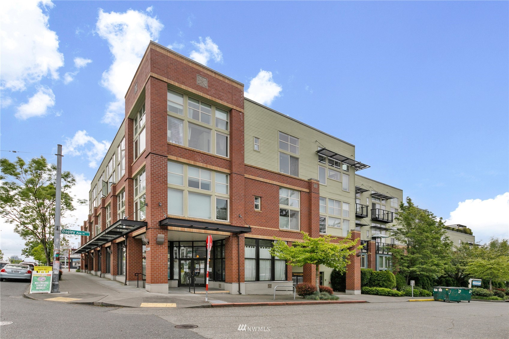 4422 Bagley Ave N Unit 102 Unit 102 Seattle WA 98103