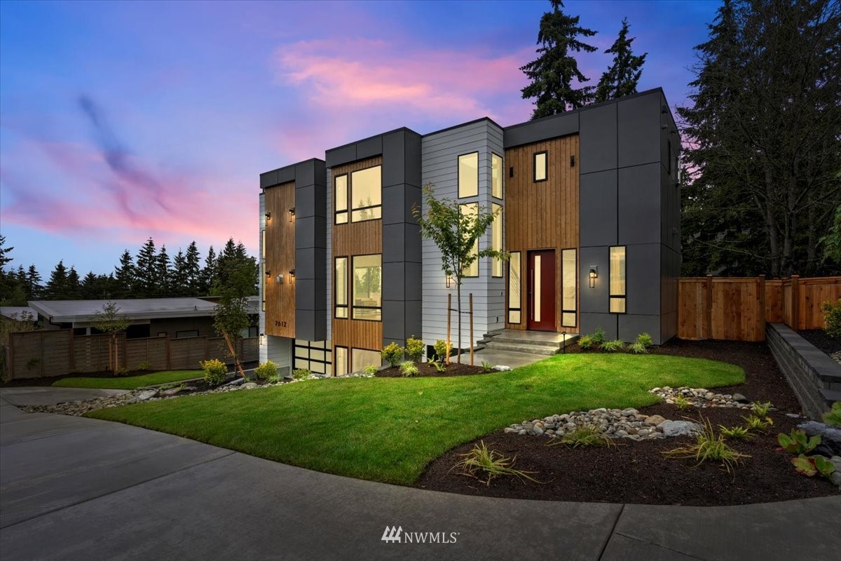 7612 116th Ave NE Unit  Kirkland WA 98033