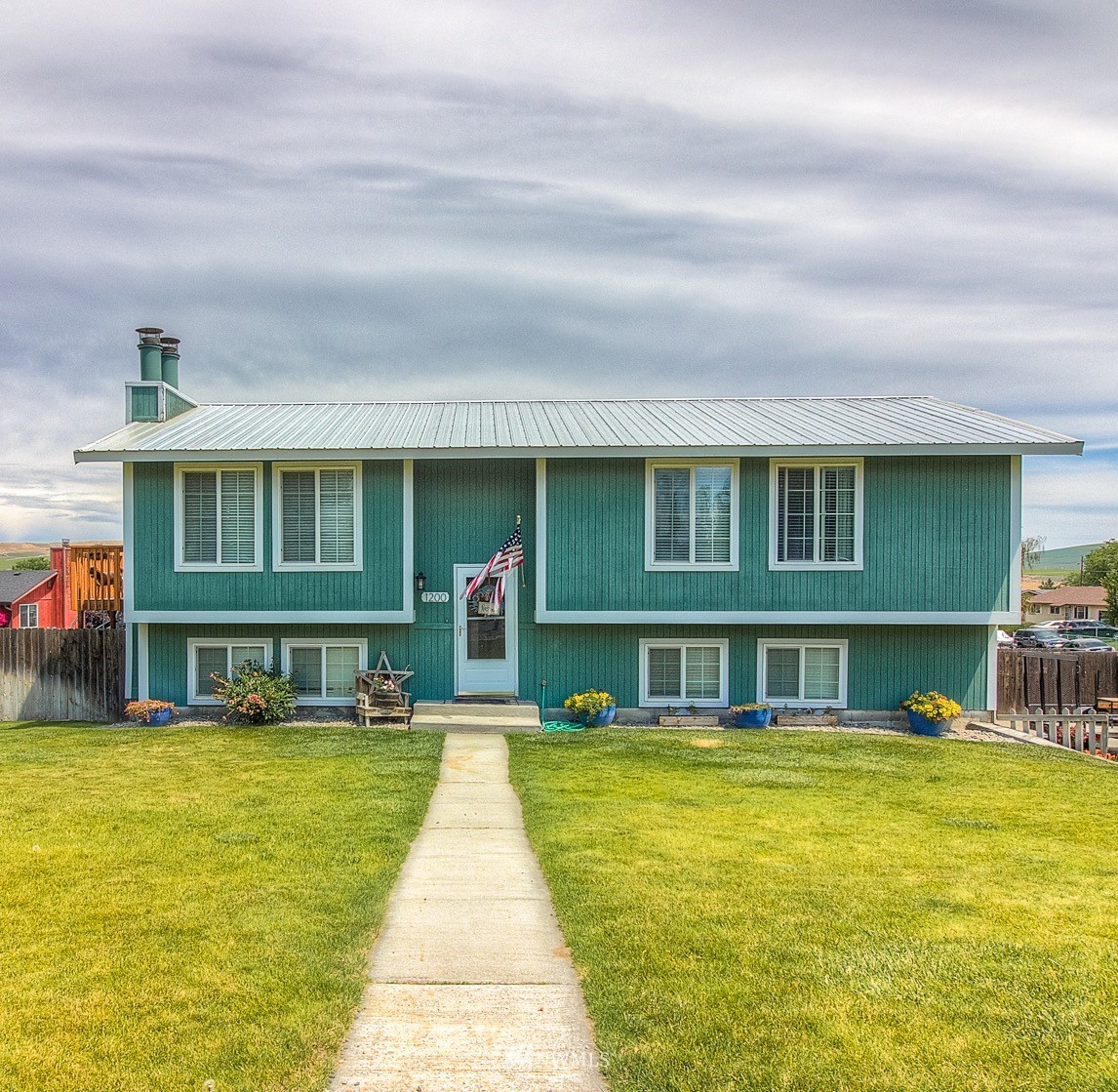 1200 12th St Benton City WA 99320