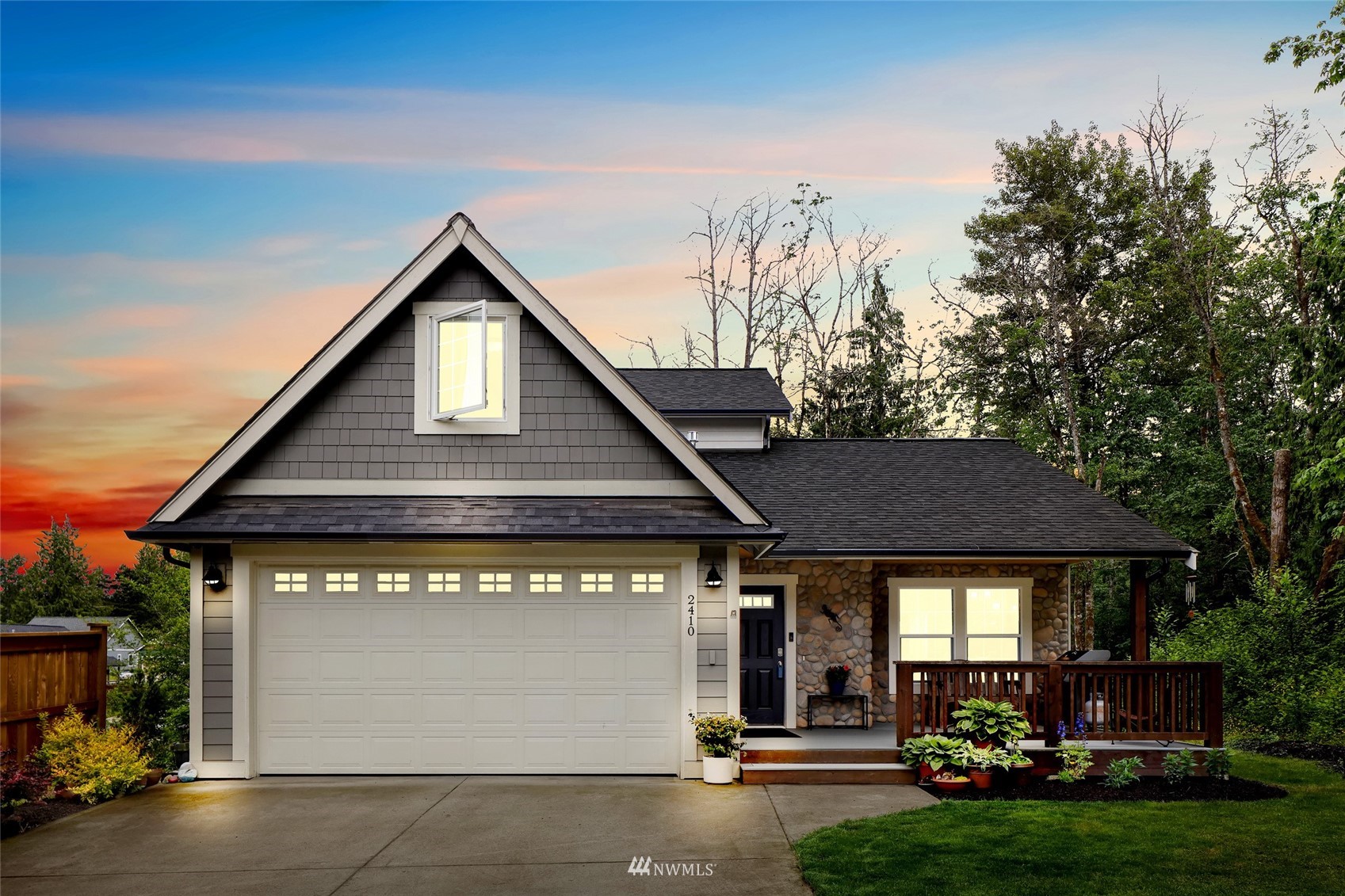 2410 Elmhurst Ct Bellingham WA 98229