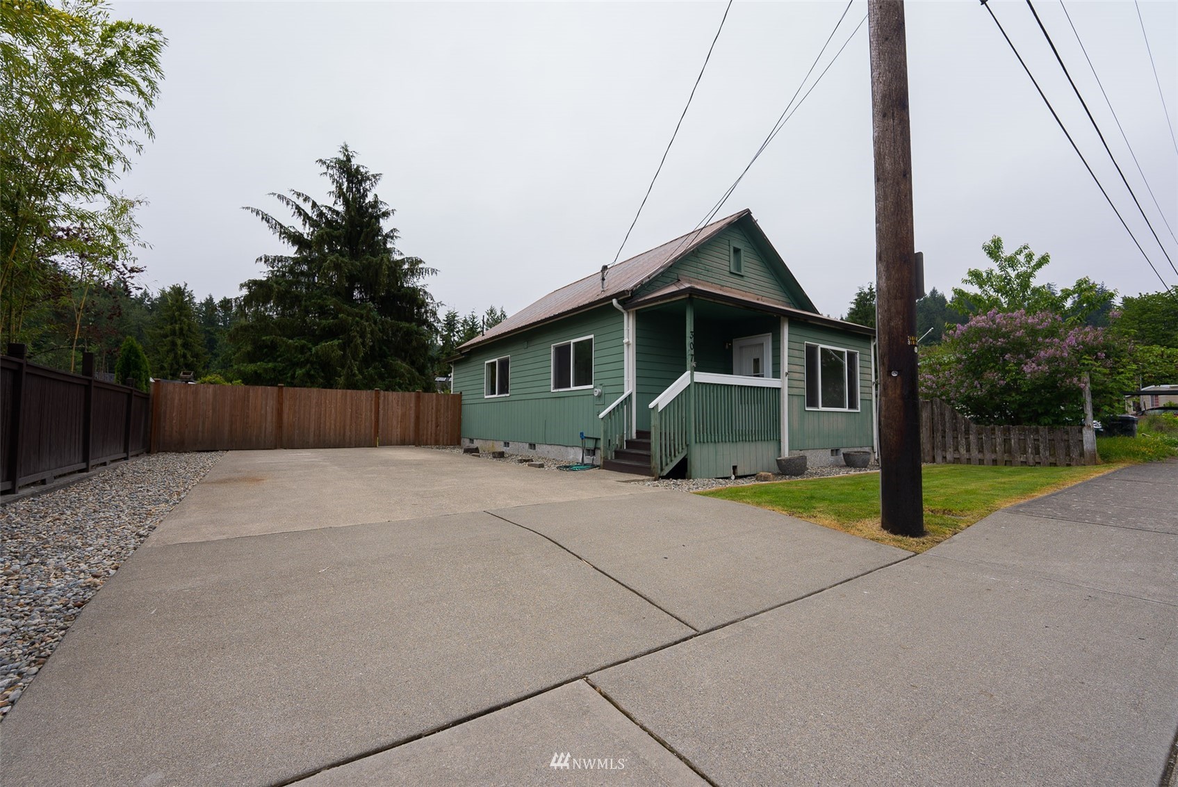 307 Albert St Wilkeson WA 98396