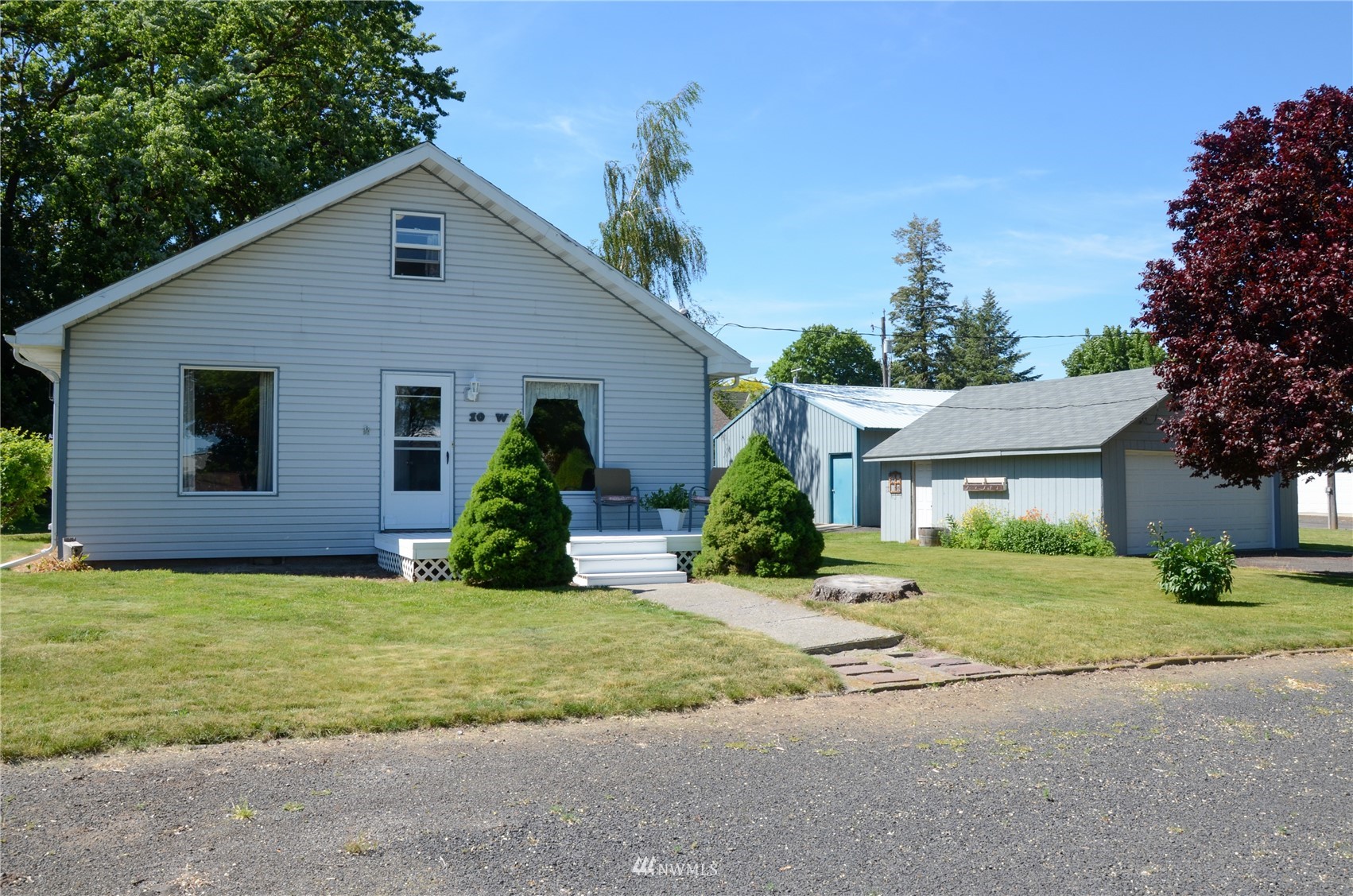 10 W Douglas St Unit  Harrington WA 99134
