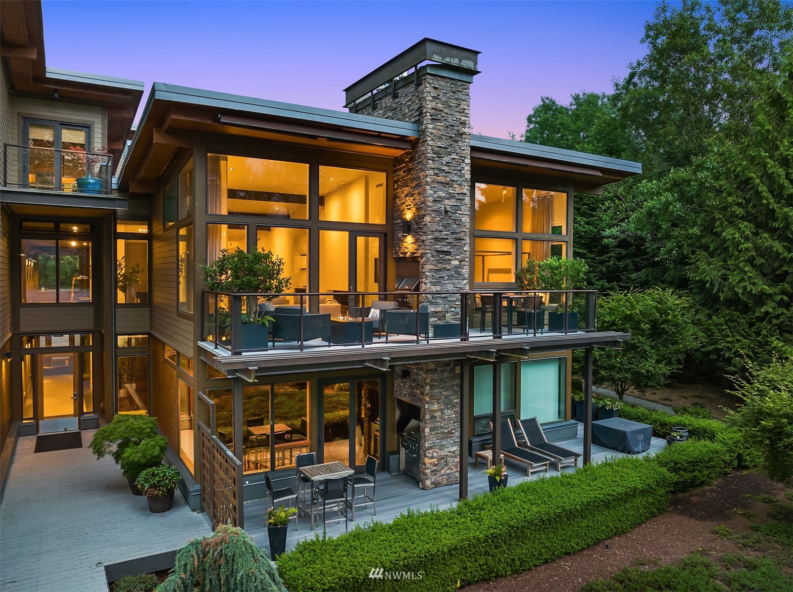 4331 E Lake Sammamish Pkwy SE Issaquah WA 98029