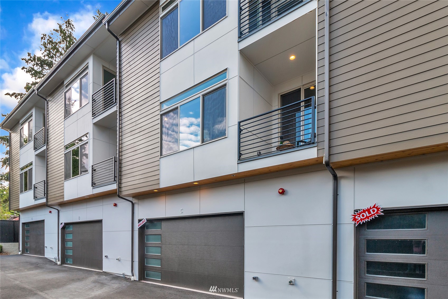 14709 32nd Ave NE Unit D Unit D Shoreline WA 98155