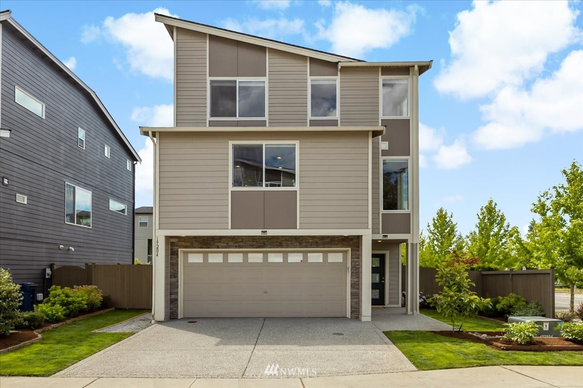 19204 38th Dr SE Bothell WA 98012