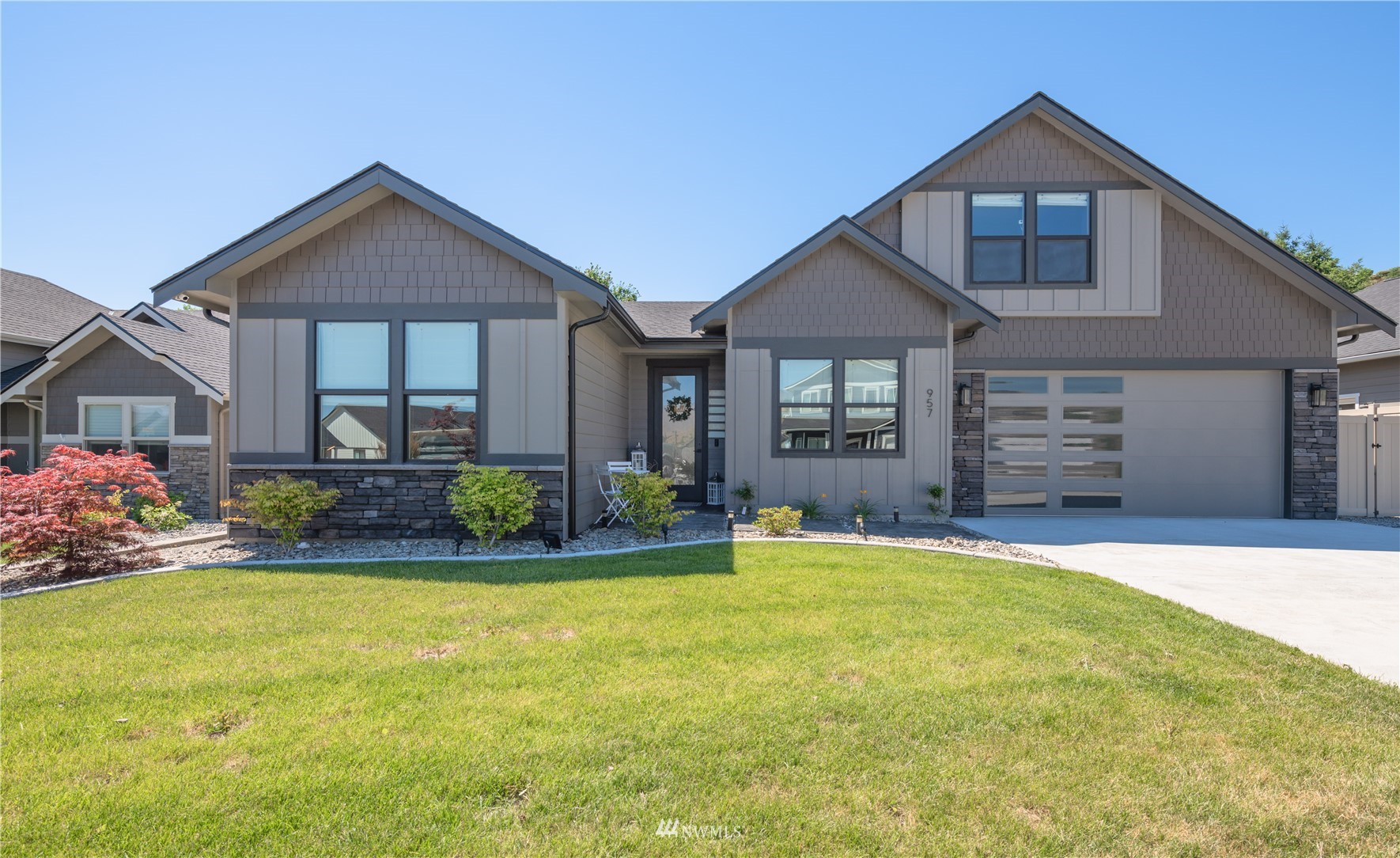 957 Spring Mountain Dr Wenatchee WA 98801