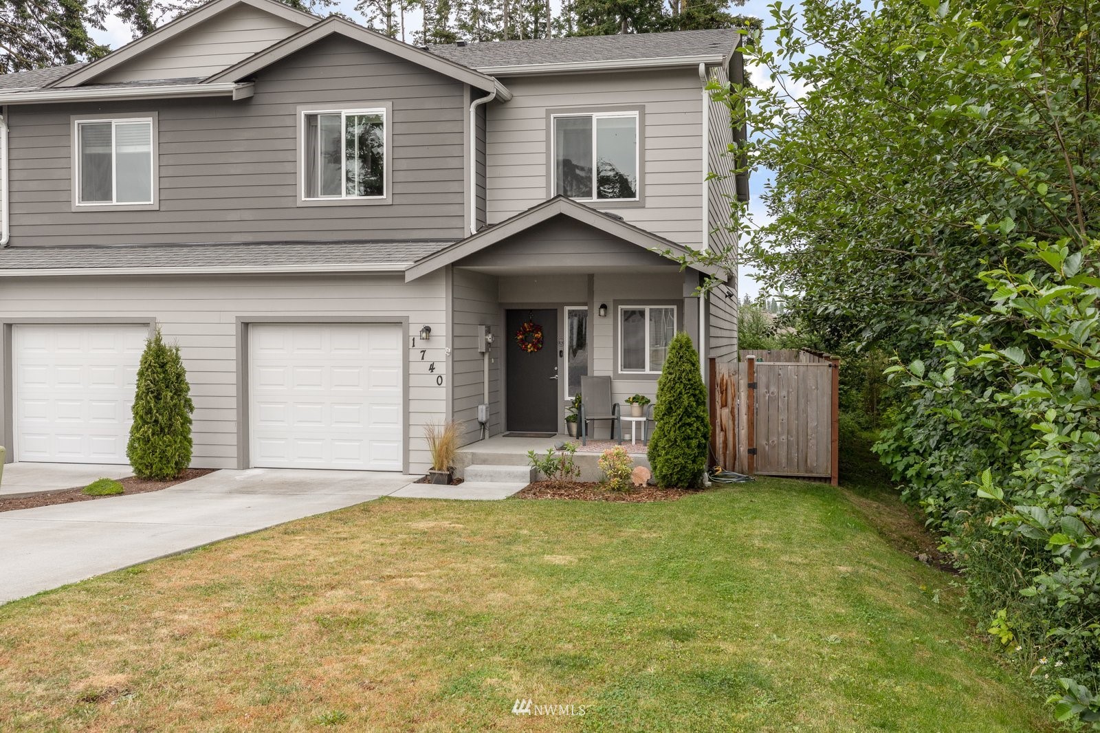 1740 SW Cooper Way Unit  Oak Harbor WA 98277