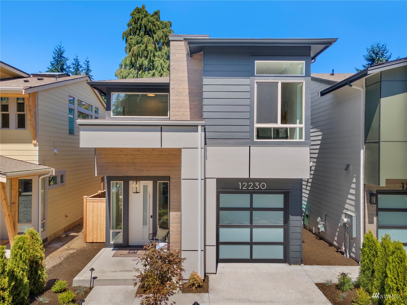 12230 NE 73rd St Unit  Kirkland WA 98033
