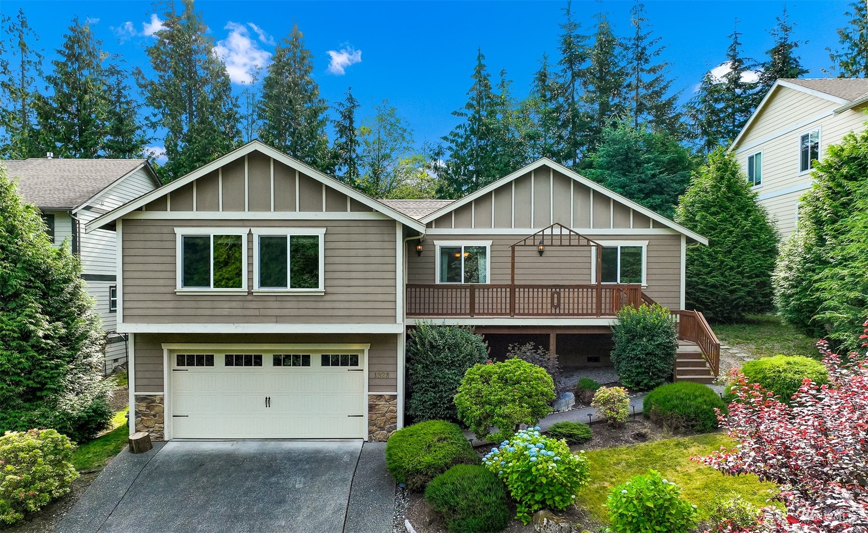 1328 Parkstone Ln Unit  Bellingham WA 98229