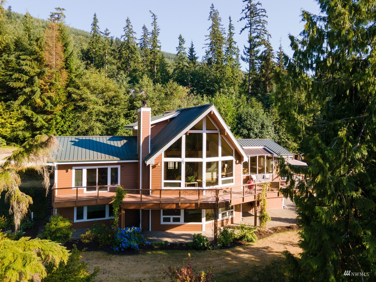 858 Summerhill Dr Alger WA 98284